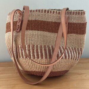 Jenna Bee Peach Sisal Basket Bag